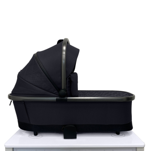 01 Rocco Black (3)